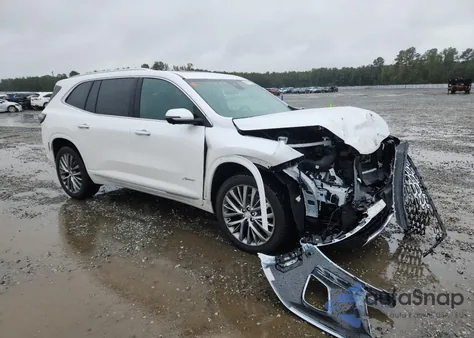 2025 Buick Enclave Avenir z USA, uszkodzony, nr VIN 5GAEVCRS7SJ259211